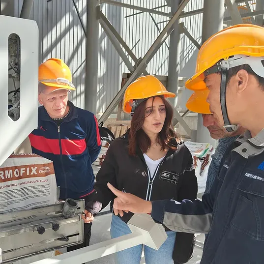 نوفر نظام خدمة شامل