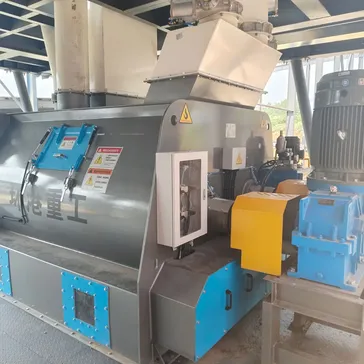 خلاط أفقي مزدوج العمود